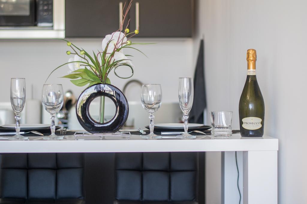 Sweethome Dijon - Black & White Ngoại thất bức ảnh